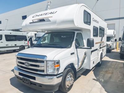 2027 Thor Motor Coach CHATEAU — photo 29 view