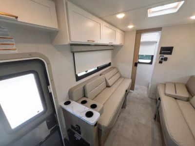2027 Thor Motor Coach CHATEAU — photo 12 view