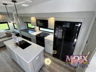 2026 Brinkley Model Z - Photo 29