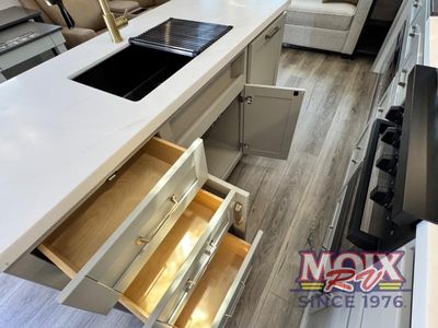 2026 Brinkley Model Z - Photo 48