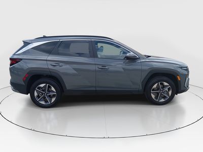 2026 Hyundai Tucson — photo 8 view