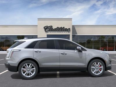 2026 Cadillac XT5 — detail view