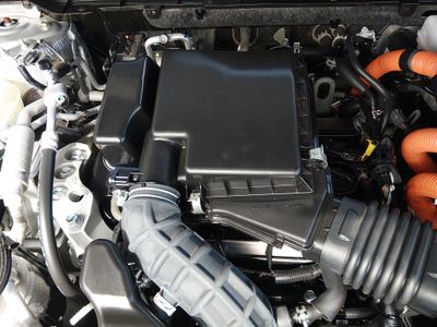 2024 Mitsubishi Outlander Plug-In Hybrid — photo 9 view