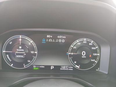 2024 Mitsubishi Outlander Plug-In Hybrid — photo 14 view