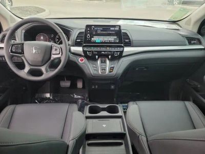 2026 Honda Odyssey — photo 17 view