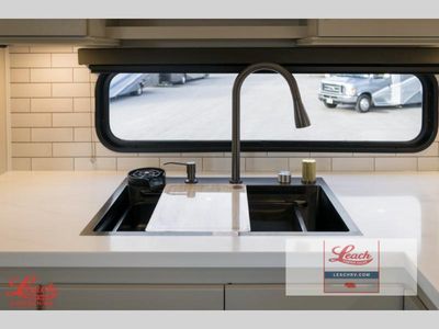 2026 Influence 3203GK - Photo 17