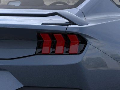 2026 Ford Mustang - Photo 21