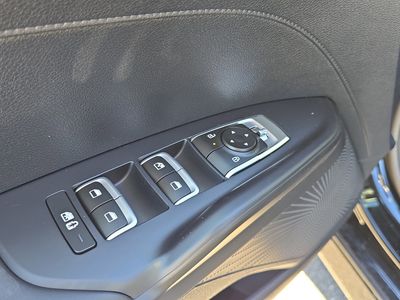 2026 Kia K5 — photo 18 view