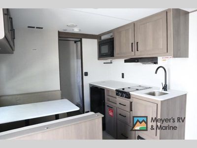 2026 Grand Design Transcend One - Photo 7