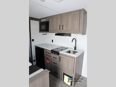 2026 Grand Design Transcend One - Photo 12