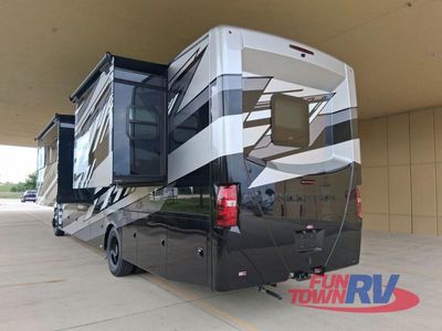 2026 Thor Motor Coach Inception - Photo 6