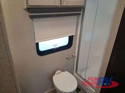 2026 Thor Motor Coach Inception - Photo 22