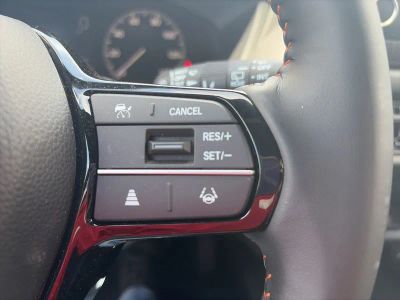 2025 Honda HR-V — photo 16 view