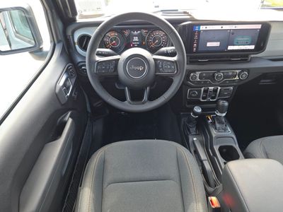 2026 Jeep Wrangler — photo 10 view