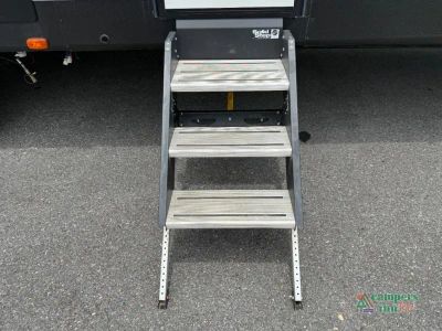 2021 CrossRoads RV Zinger — photo 50 view