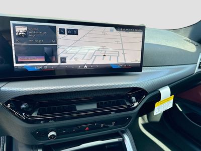 2026 BMW 4 Series — photo 12 view