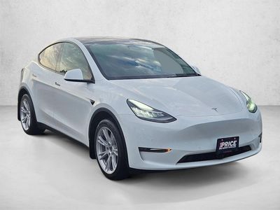 2022 Tesla Model Y - Photo 3