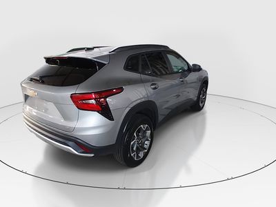 2025 Chevrolet Trax - Photo 7