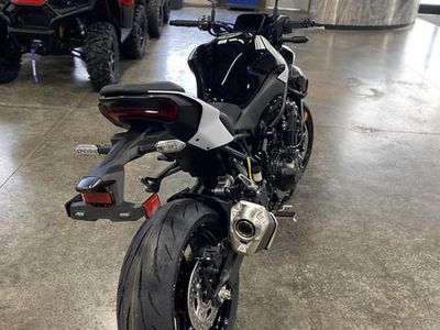 2026 Kawasaki Z900 ABS - Photo 9