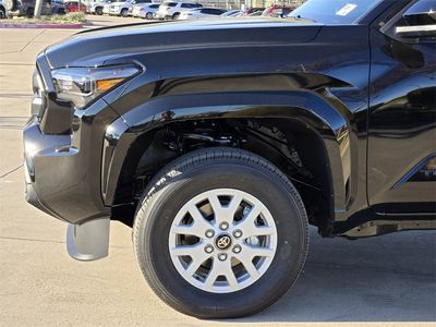 2026 Toyota Tacoma - Photo 6