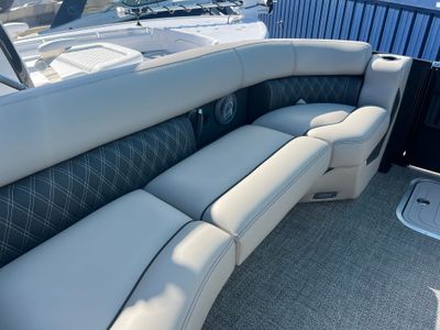 2026 Barletta Lusso L25MAT - Photo 2