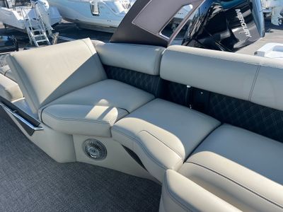 2026 Barletta Lusso L25MAT - Photo 24