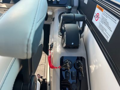 2026 Barletta Lusso L25MAT - Photo 30