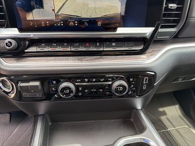 2026 Chevrolet Silverado 1500 — photo 28 view