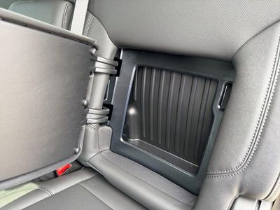 2026 Chevrolet Silverado 1500 — photo 14 view