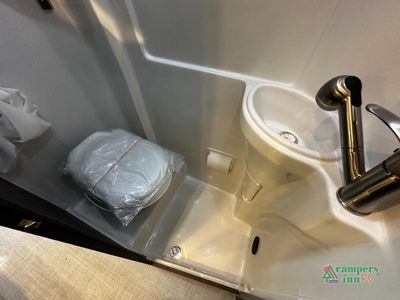 2026 Airstream Interstate - Photo 43