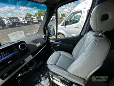 2026 Airstream Interstate - Photo 15