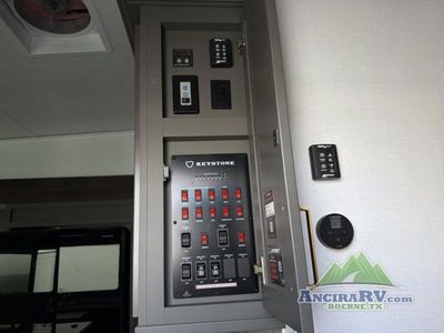 2026 Keystone RV Montana High Country - Photo 16