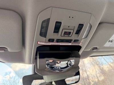 2020 Toyota Highlander XLE - Photo 24