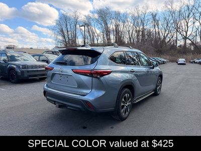 2020 Toyota Highlander XLE - Photo 5