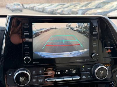 2020 Toyota Highlander XLE - Photo 20