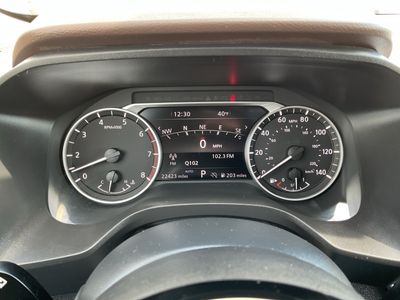 2023 Nissan Rogue — photo 10 view