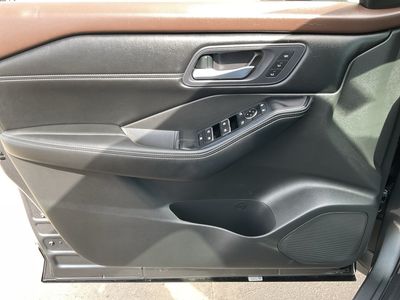 2023 Nissan Rogue — photo 20 view