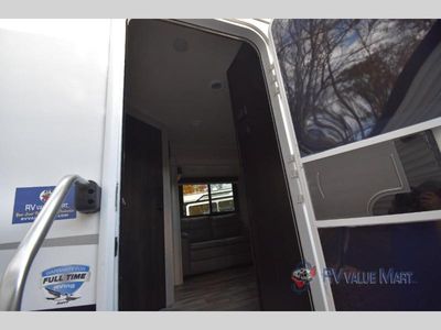 2022 Jayco Eagle HT — photo 7 view