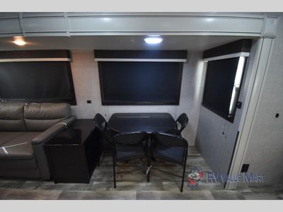 2022 Jayco Eagle HT — photo 10 view