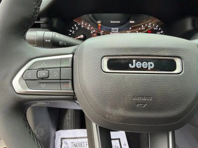 2026 Jeep Compass — photo 17 view