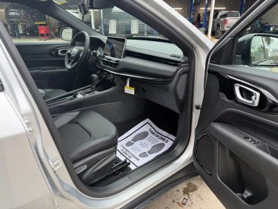 2026 Jeep Compass — photo 27 view