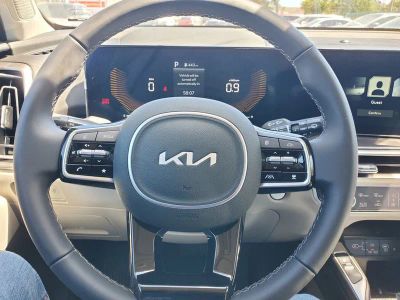 2025 Kia Sorento — photo 17 view