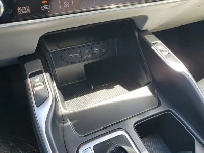 2025 Kia Sorento — photo 24 view