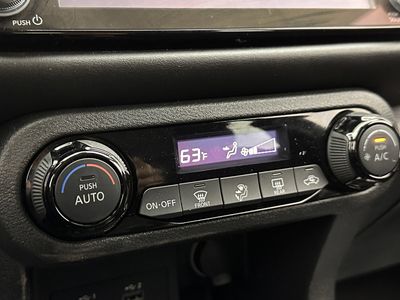 2024 Nissan Kicks - Photo 15