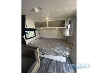 2026 Jayco Jay Flight SLX - Photo 11