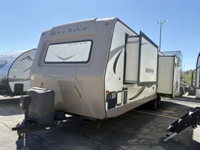 2017 Forest River Rockwood Ultra Lite - Photo 4