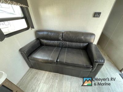 2021 Prime Time RV Avenger - Photo 24