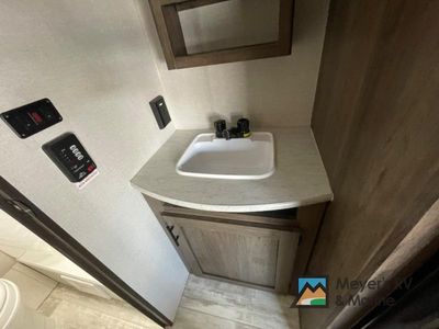 2021 Prime Time RV Avenger - Photo 31