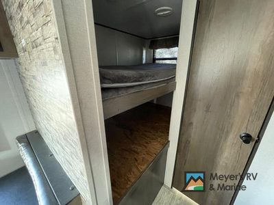 2021 Prime Time RV Avenger - Photo 25