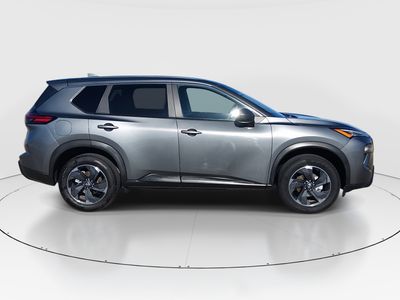 2024 Nissan Rogue — photo 8 view